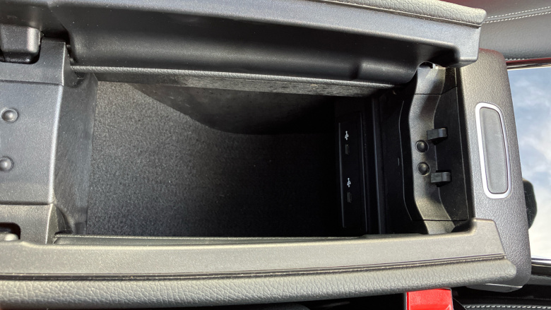 Mercedes-Benz CLA 220 AMG Line Premium Plus 4Matic 4dr Tip Auto Petrol Saloon